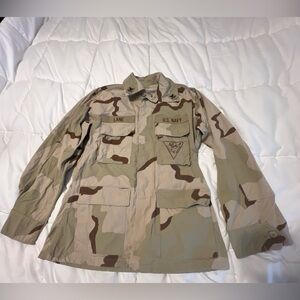 US Navy Coat Desert Camouflage Pattern Combat Size Medium Regular